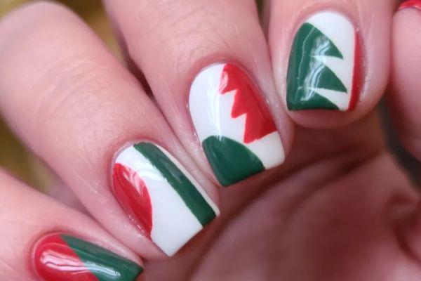 Glistening Green And Red Nails