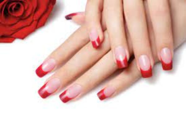 Gold And Red Stripes Say Bonjour To Chic French Tips